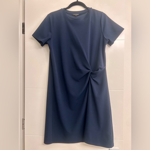 Banana Republic Ruched Dress - Picture 5 of 8